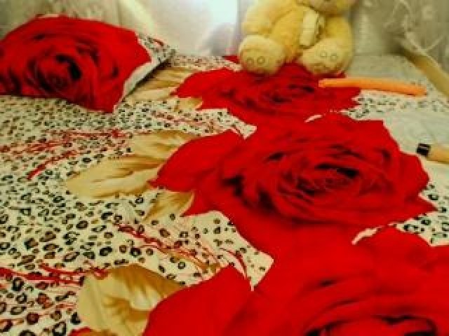 Tasiya Pussy Caucasian Webcam Green Eyes Tits Female Shaved Pussy