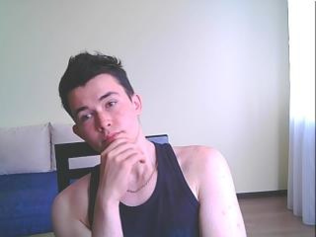 Maugli77 Teen Male Caucasian Webcam Model Brunette Webcam Pussy Gay