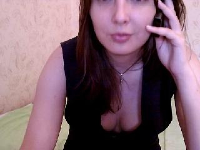 Marikara Live Female Couple Brown Eyes Shaved Pussy Webcam Model