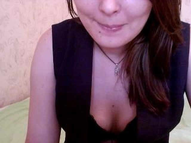 Marikara88 Couple Pussy Shaved Pussy Webcam Model Straight Female