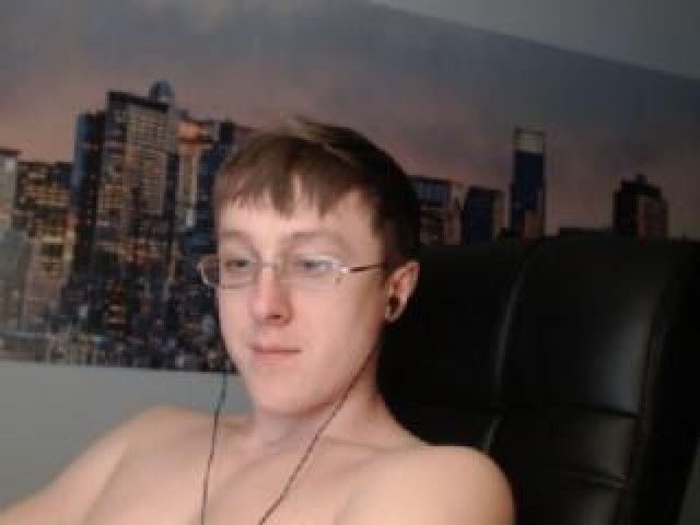 Pojarskij Caucasian Trimmed Pussy Blue Eyes Male Gay Webcam Blonde