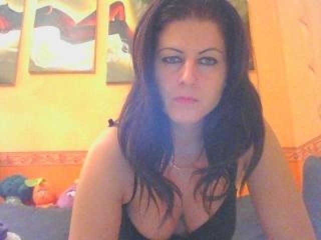Xdeborahx Green Eyes Tits Trimmed Pussy Straight Babe Webcam Model