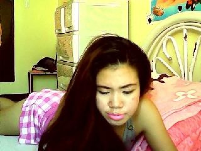 FilipinaBaby Webcam Trimmed Pussy Tongue Tits Female Webcam Model Asian