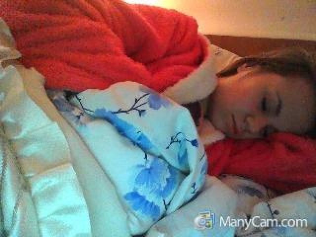 JewelsXXX Teen Blonde Medium Tits Webcam Tits Straight Pussy