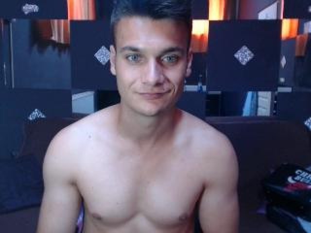 MikelToja Brunette Gay Pussy Webcam Caucasian Webcam Model Cock Male