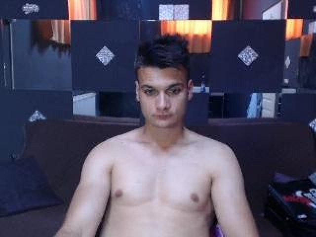 MikelToja Caucasian Webcam Model Brunette Babe Male Cock Webcam