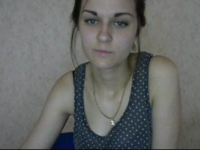Blackkitti1 Female Brown Eyes Pussy Webcam Model Caucasian Shaved Pussy