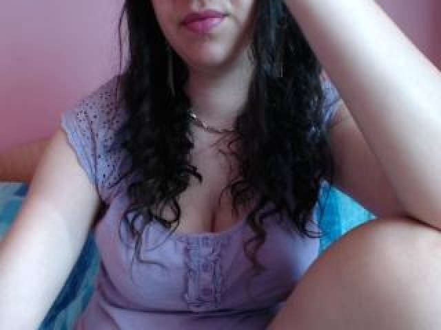 Amalya_rose Straight Large Tits Brunette Female Webcam Babe Caucasian