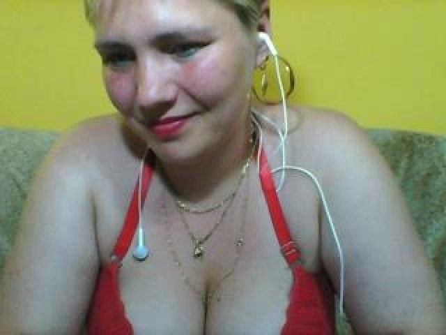 DirtyJezura Tits Blonde Mature Green Eyes Female Webcam Model