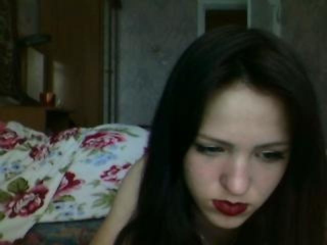 Xxrina2xx Latina Blue Eyes Teen Webcam Female Webcam Model