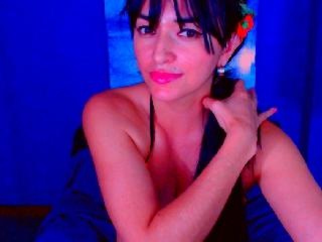 ValerySweet Brown Eyes Female Medium Tits Hispanic Latino Webcam Model