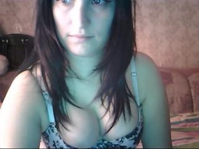 Squirty_peach Caucasian Pussy Brunette Webcam Model Straight Babe