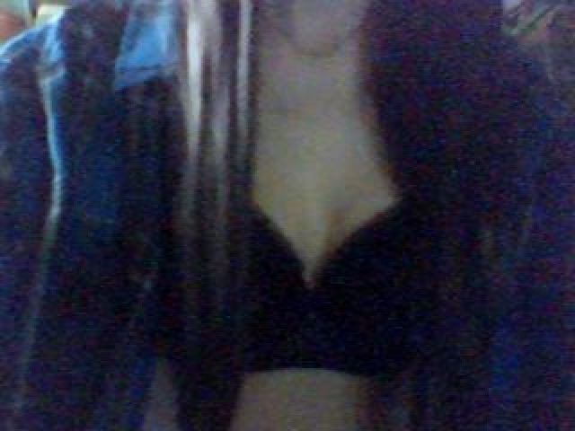 Sexypig666 Webcam Brunette Green Eyes Caucasian Couple Webcam Model