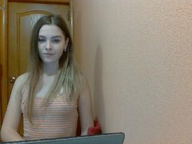 ULliya22 Blonde Pussy Caucasian Webcam Model Small Tits Shaved Pussy