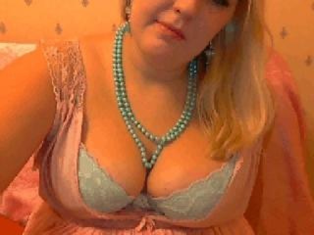 BlondeBBW Straight Pussy Webcam Model Tits Caucasian Large Tits
