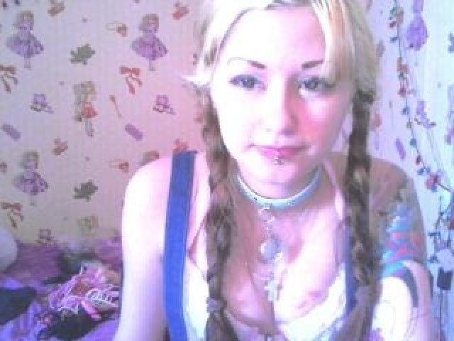 SweetSuccubus Pussy Shaved Pussy Webcam Model Female Asian Small Tits
