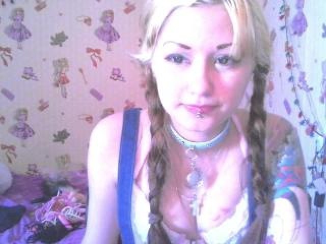 SweetSuccubus Small Tits Asian Webcam Female Webcam Model Shaved Pussy