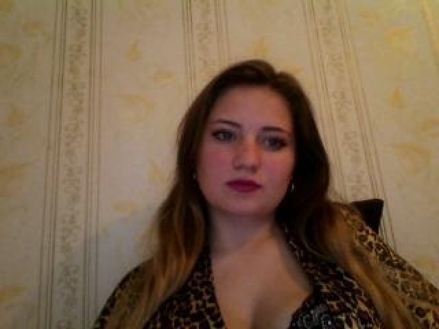 IrenFerrari Caucasian Brunette Webcam Straight Babe Webcam Model