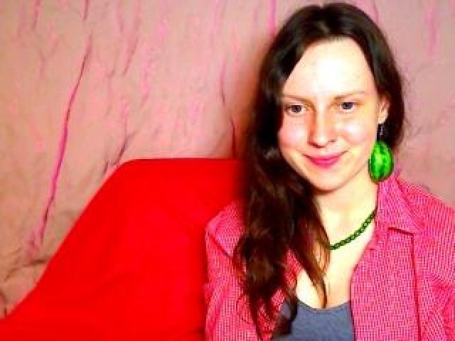 CarolineBB Webcam Trimmed Pussy Female Brunette Green Eyes Tits