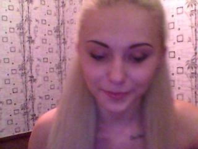 CuteDaemon Teen Shaved Pussy Female Webcam Model Blonde Green Eyes