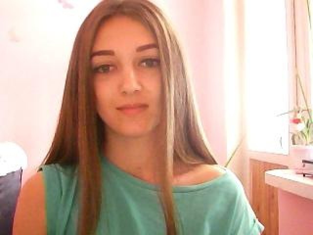 Melissaxl Pussy Tits Webcam Medium Tits Female Shaved Pussy Caucasian