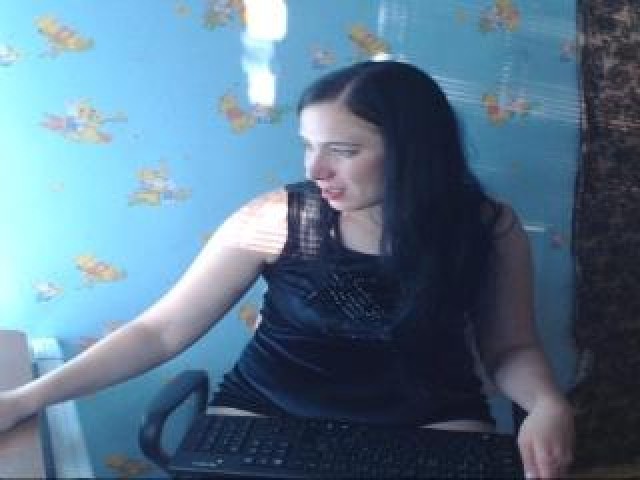 LadyCayenne Straight Babe Medium Tits Brunette Webcam Webcam Model