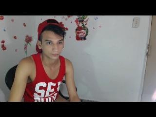 FerSweet4U Cock Male Webcam Pussy Latina Brown Eyes Gay Webcam Model