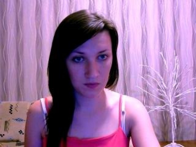 HelenAngelX Webcam Model Straight Trimmed Pussy Brunette Medium Tits