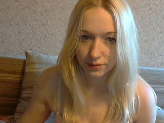 Lollaaa Webcam Model Female Pussy Babe Asian Blonde Straight Couple