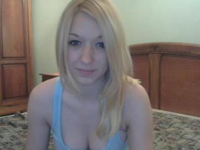 Lollaaax Blue Eyes Blonde Middle Eastern Shaved Pussy Webcam Model