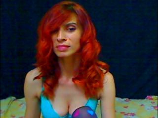 DollBrunette Webcam Webcam Model Caucasian Straight Shaved Pussy Tits