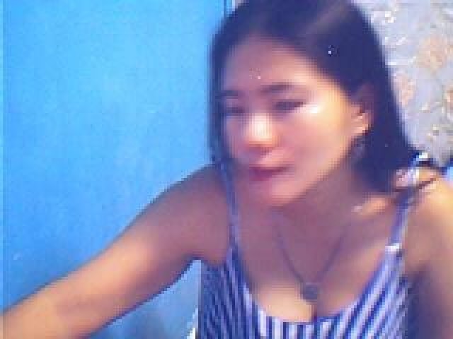 Pinaykim Shaved Pussy Webcam Model Webcam Brown Eyes Brunette