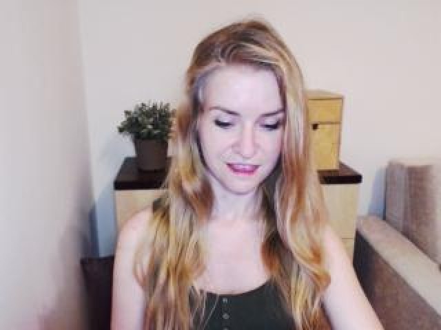 Thumbellina Tits Pussy Babe Caucasian Shaved Pussy Medium Tits