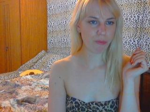 SANDRA888 Medium Tits Webcam Babe Webcam Model Pussy Blonde Tits