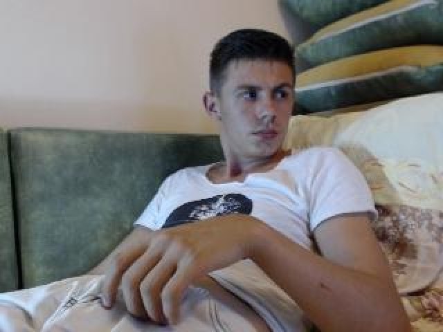 Vincenthuge Male Webcam Model Gay Webcam Blonde Cock Brown Eyes