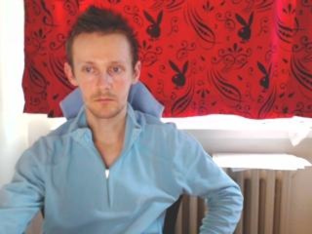 Frankie82 Male Sexy Medium Cock Babe Webcam Model Cock Webcam