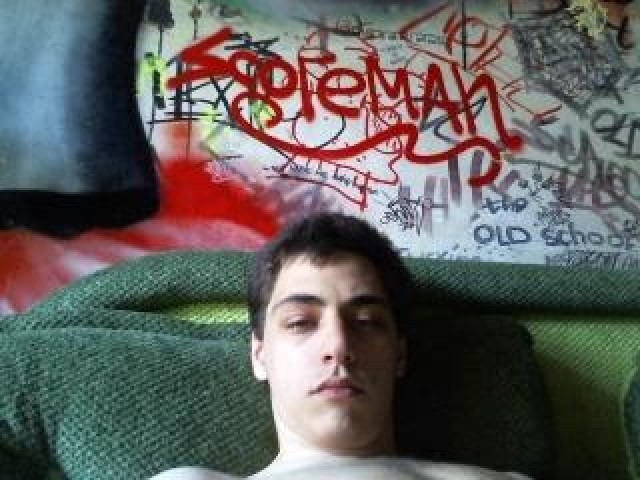 MrFantasticyo Male Caucasian Brunette Webcam Model Gay Webcam