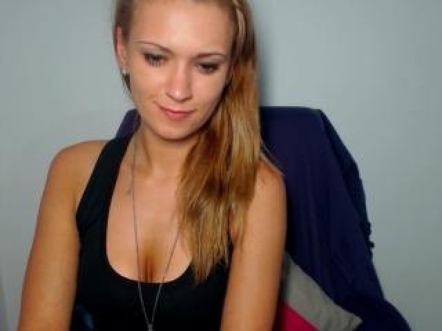 DaisyLovve Webcam Babe Blonde Caucasian Tits Shaved Pussy Webcam Model