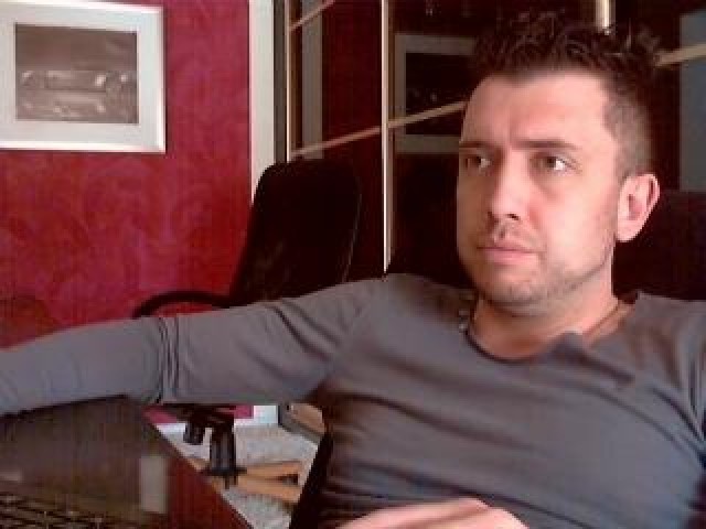 Spartaq Webcam Model Male Brunette Pussy Shaved Pussy Gay Webcam