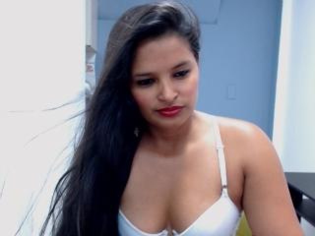 Sara_Smile Pussy Webcam Model Brunette Babe Latina Tits Naughty