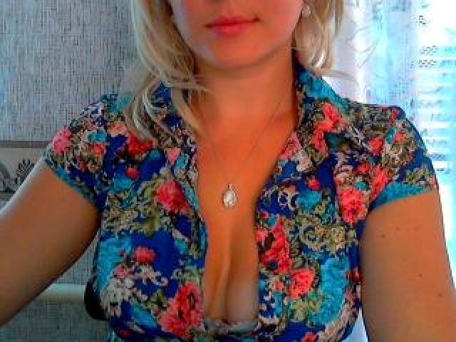 Dfjh Caucasian Babe Webcam Blue Eyes Blonde Tits Trimmed Pussy
