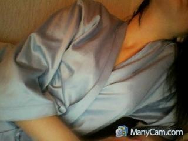 Helen16 Female Webcam Teen Webcam Model Medium Tits Straight