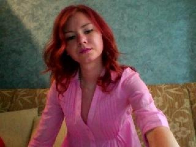 Viviens Teen Medium Tits Caucasian Webcam Model Shaved Pussy