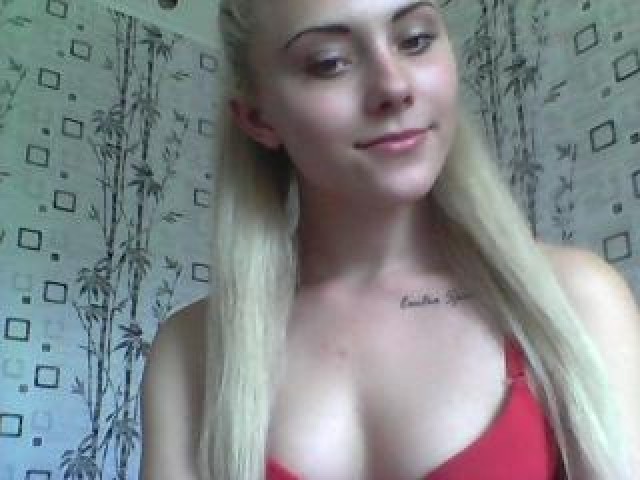 CuteDaemon Caucasian Small Tits Tits Teen Blonde Pussy Female Webcam