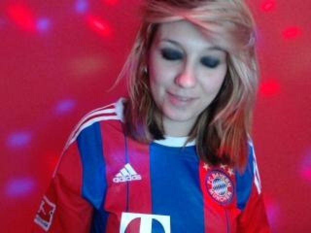 Jessismile23 Webcam Model Tits Teen Webcam Caucasian Blonde Straight
