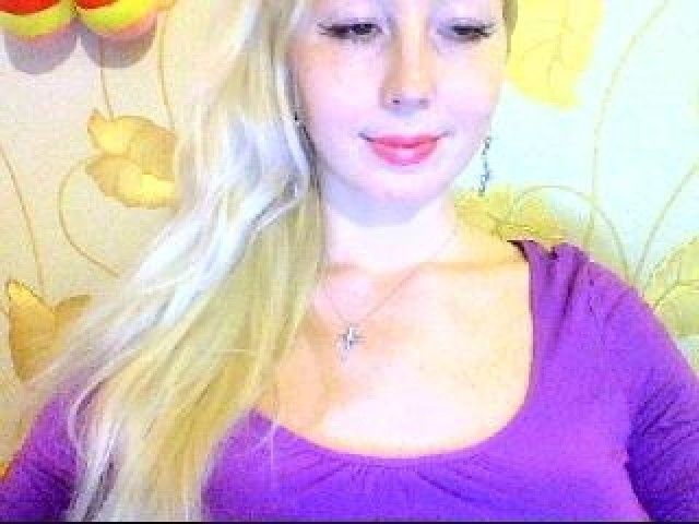 Lanetta Female Blonde Webcam Green Eyes Pussy Straight Caucasian