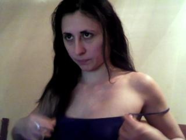 JessMagnetic Pussy Brunette Webcam Model Shaved Pussy Medium Tits