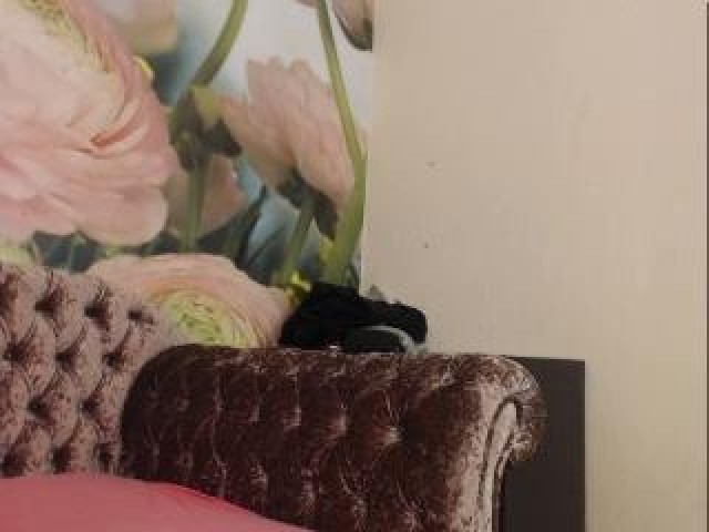 Lane66 Teen Shaved Pussy Webcam Medium Tits Pussy Straight Tits