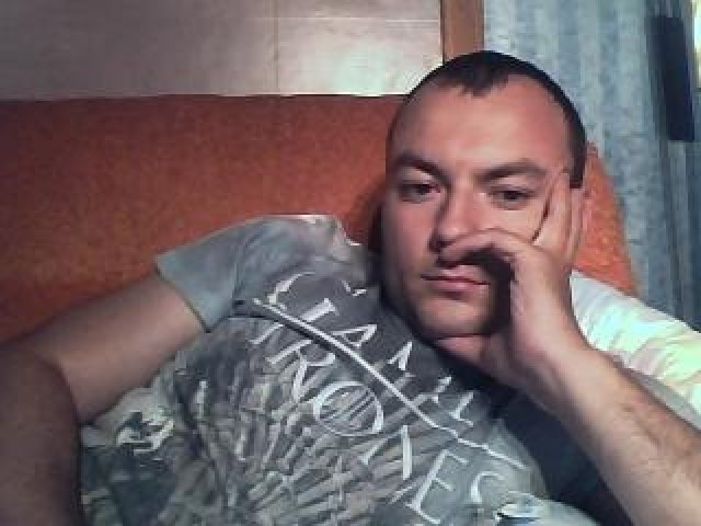 Bad_Boy2015 Shaved Pussy Male Cock Caucasian Brunette Brown Eyes Webcam