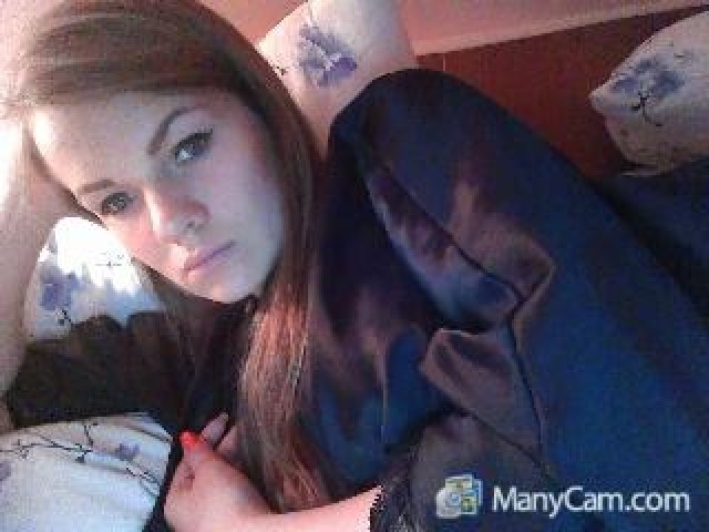 JewelsXXX Blonde Teen Pussy Webcam Model Straight Female Webcam